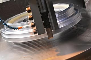 Výroba ocelových kruhů do větrných elektráren z produkce Moravia Steel, ©Třinecké železárny