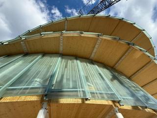 Installation detail of the glass facade and supporting frame of the Czech National Pavilion, ©Office of the Commissioner General, Czech Centres