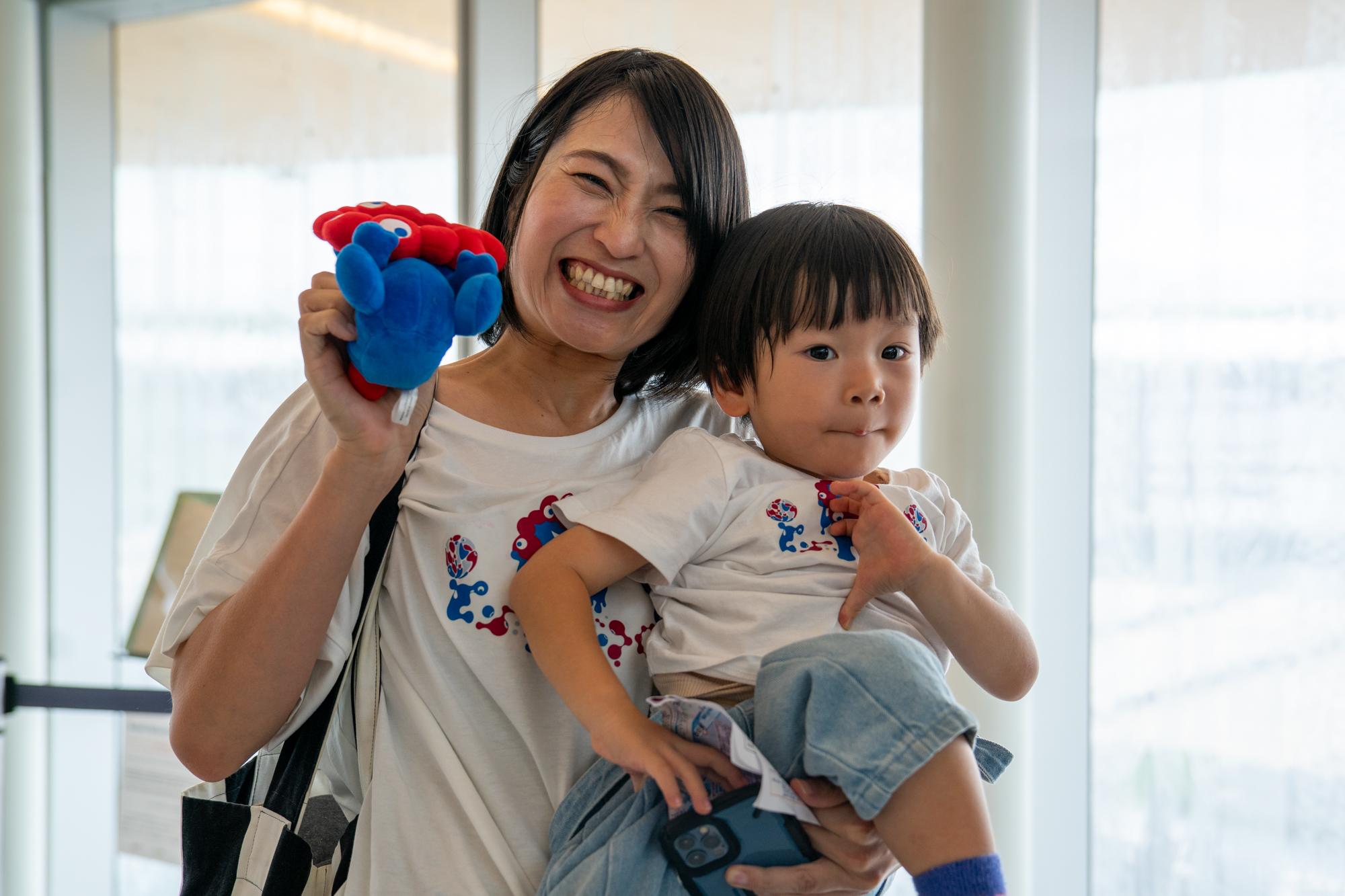 異*人様 本日は閉幕から1ヶ月！特別オークション！！！ チェコ館万博限定の